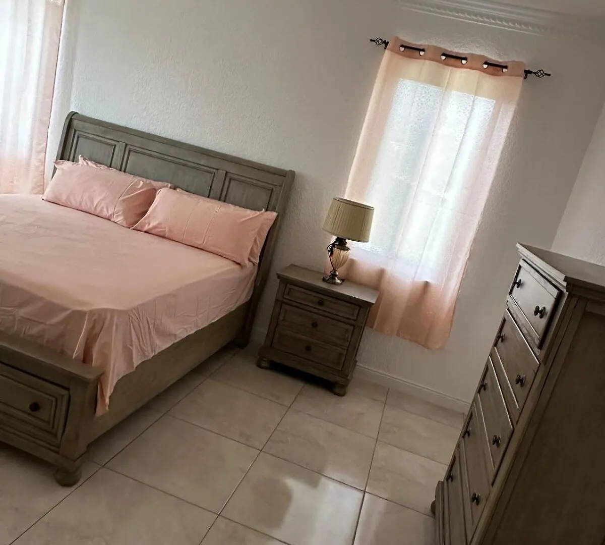 Relaxing And Spacious 킹스톤